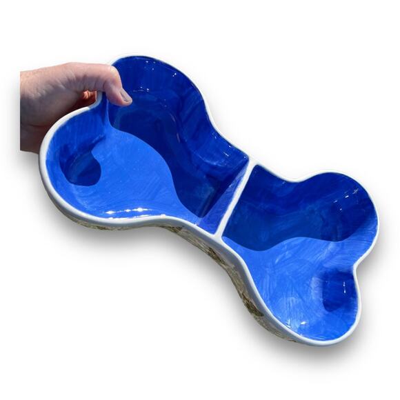 Dog Dish Shaped like a Bone with Christmas Trees & Blue Enterior - Picture 3 of 8